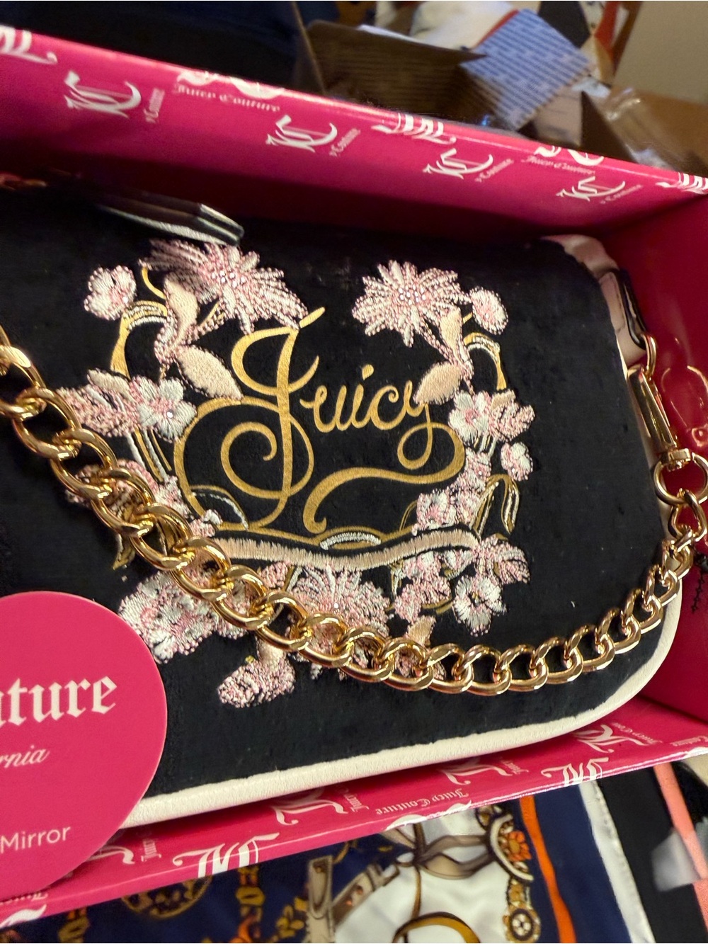 Juicy Couture Black Floral Wristlet with Black Flower mirror NWT - Picture 7 of 8